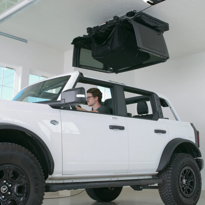 Bronco Hard Top Lifter - Person in car with top lifted